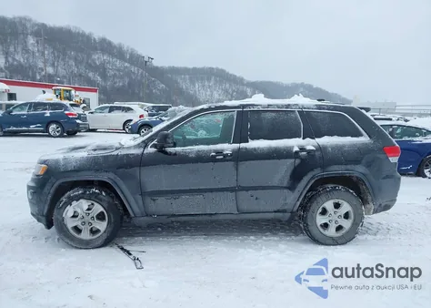 2017 Jeep Grand Cherokee Laredo 4X4 из США, поврежденный, VIN 1C4RJFAG1HC890859